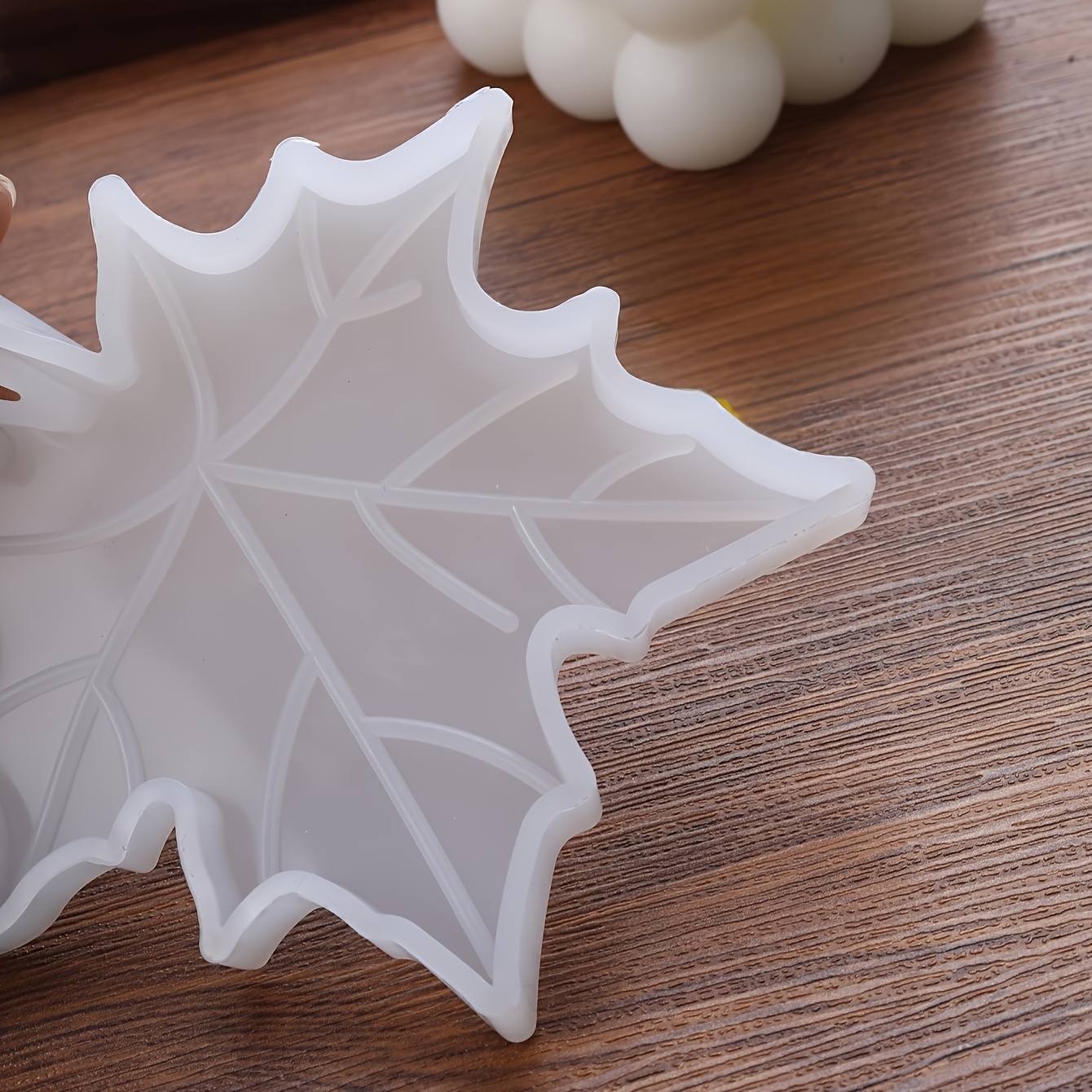 1PC Maple Leaf shaped Silicone - Candle For Supplies บทวิจารณ์และราคา